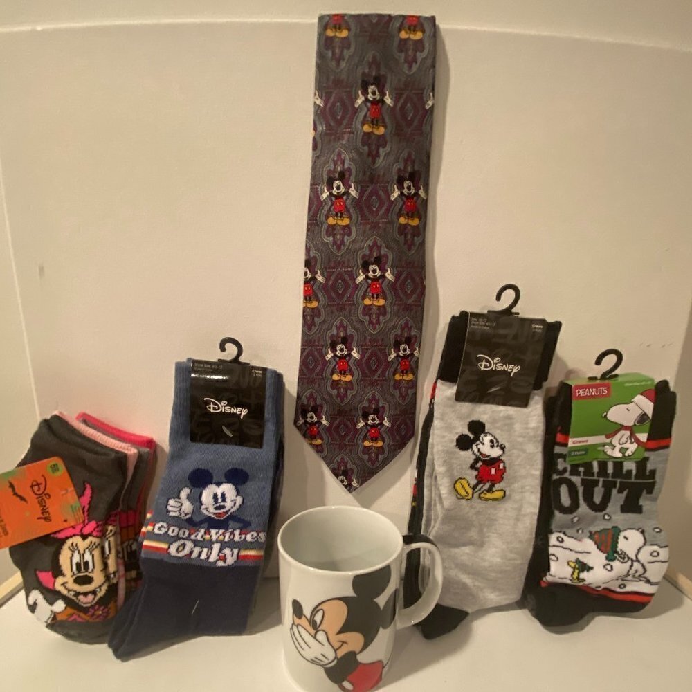 Mickey Mouse Bundle - Man's Tie, Adult Socks, Children's Socks and Mug